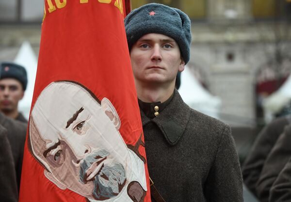 Участник марша, приуроченного к 78-й годовщине парада 1941 года на Красной площади Участник марша, приуроченного к 78-й годовщине парада 1941 года на Красной площади