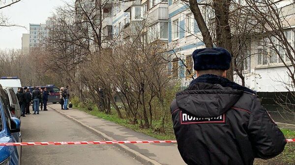 Обстановка на месте гибели женщины и малолетнего ребенка в Москве Обстановка на месте гибели женщины и малолетнего ребенка в Москве