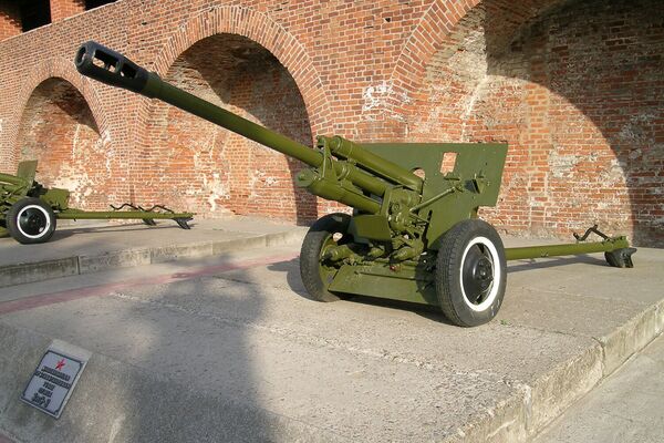 76,2-мм дивизионное орудие ЗиС-3 76,2-мм дивизионное орудие ЗиС-3