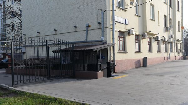 Туалет на улице Серафимовича, 5/16 Туалет на улице Серафимовича, 5/16