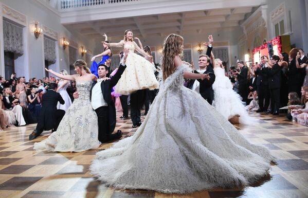 Бал дебютанток Tatler Бал дебютанток Tatler