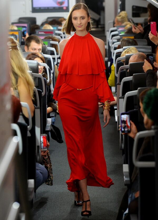 Презентация нового сезона Russia. Modest Fashion Week Презентация нового сезона Russia. Modest Fashion Week