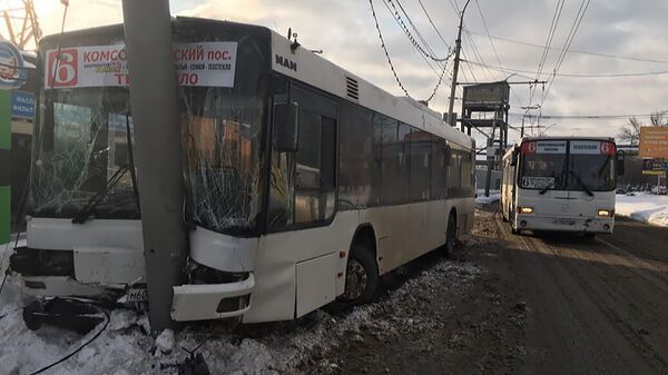 На месте ДТП с участием автобуса в Саратове. 4 декабря 2019 На месте ДТП с участием автобуса в Саратове. 4 декабря 2019