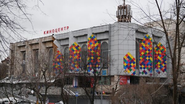 Снос киноцентра Соловей на Красной Пресне в Москве Снос киноцентра Соловей на Красной Пресне в Москве