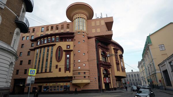 Здание московского драматического театра основателя и художественного руководителя Александра Калягина ET CETERA в Москве Здание московского драматического театра основателя и художественного руководителя Александра Калягина ET CETERA в Москве