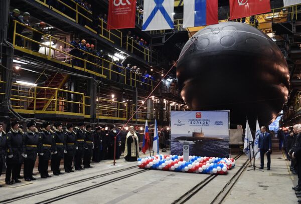 Торжественная церемония спуска на воду дизель-электрической подводной лодки проекта 636.3 (Варшавянка) Волхов в Санкт-Петербурге Торжественная церемония спуска на воду дизель-электрической подводной лодки проекта 636.3 (Варшавянка) Волхов в Санкт-Петербурге