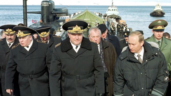 Фотография Владимира Путина в районе учений Северного флота, опубликованная на сайте 20.kremlin.ru Фотография Владимира Путина в районе учений Северного флота, опубликованная на сайте 20.kremlin.ru