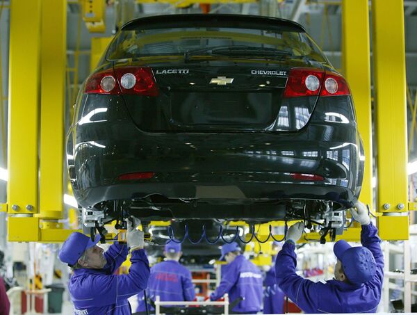 Запуск производства Chevrolet Lacettii автоконцерном General Motors в Калининграде. Архив Запуск производства Chevrolet Lacettii автоконцерном General Motors в Калининграде. Архив