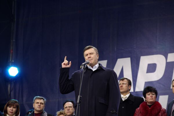 Выступление Виктора Януковича на митинге Партии регионов в Киеве Выступление Виктора Януковича на митинге Партии регионов в Киеве