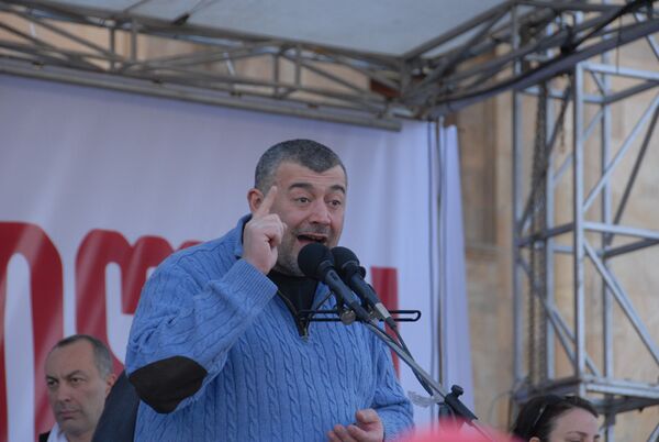 Один из лидеров грузинской оппозиции создает новое движение Один из лидеров грузинской оппозиции создает новое движение