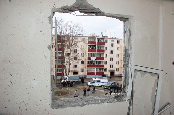 Оперативники ликвидировали трех возможных пособников смертника, атаковавшего МВД Чечни Оперативники ликвидировали трех возможных пособников смертника, атаковавшего МВД Чечни