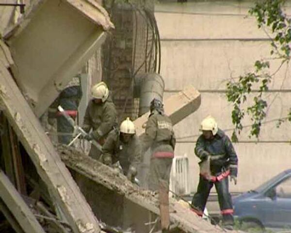 Трое погибли при обрушении офисного здания в Красноярске Трое погибли при обрушении офисного здания в Красноярске