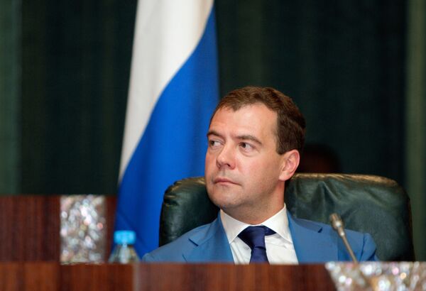 Медведев обсудит с руководством Анголы двустороннее сотрудничество Медведев обсудит с руководством Анголы двустороннее сотрудничество