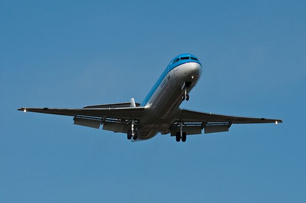 Самолет Fokker 100 Самолет Fokker 100