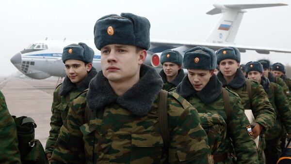 Отправка срочников из Калининграда домой идет по графику - Балтфлот Отправка срочников из Калининграда домой идет по графику - Балтфлот