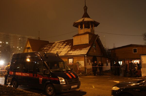 На месте убийства священника Даниила Сысоева в православном храме святого Фомы на юге Москвы На месте убийства священника Даниила Сысоева в православном храме святого Фомы на юге Москвы