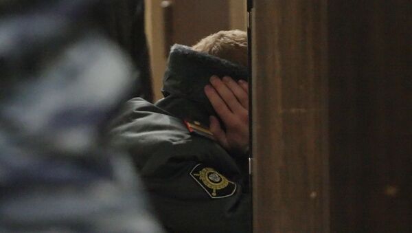 Милиционер, подозреваемый в нападении на уроженца Абхазии, в Кузьминской межрайонной прокуратуре Милиционер, подозреваемый в нападении на уроженца Абхазии, в Кузьминской межрайонной прокуратуре
