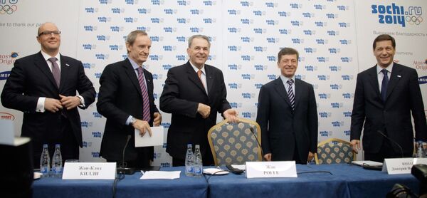 Дмитрий Чернышенко, Жан-Клод Килли, Жак Рогге, Дмитрий Козак и Александр Жуков на презентации логотипа Олимпийских игр-2014 Дмитрий Чернышенко, Жан-Клод Килли, Жак Рогге, Дмитрий Козак и Александр Жуков на презентации логотипа Олимпийских игр-2014