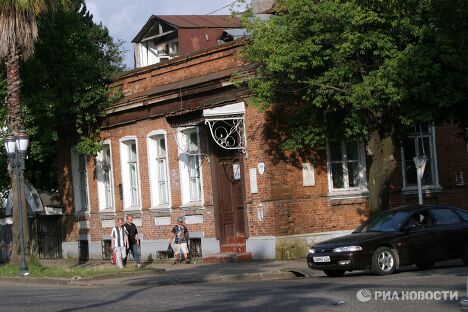 Дом, в котором останавливались А.Чехов и М.Горький Дом, в котором останавливались А.Чехов и М.Горький