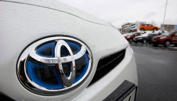 Массовый отзыв автомобилей Toyota из-за дефекта педали газа Массовый отзыв автомобилей Toyota из-за дефекта педали газа