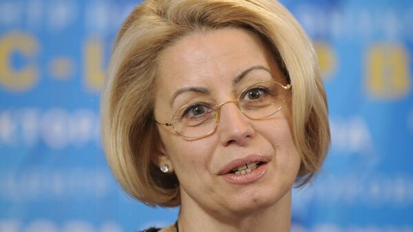 Анна Герман на пресс-конференции в штабе Виктора Януковича Анна Герман на пресс-конференции в штабе Виктора Януковича