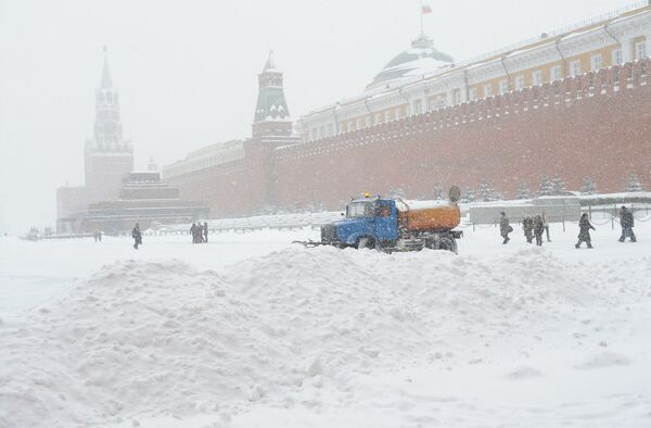Сильный снегопад в Москве Сильный снегопад в Москве