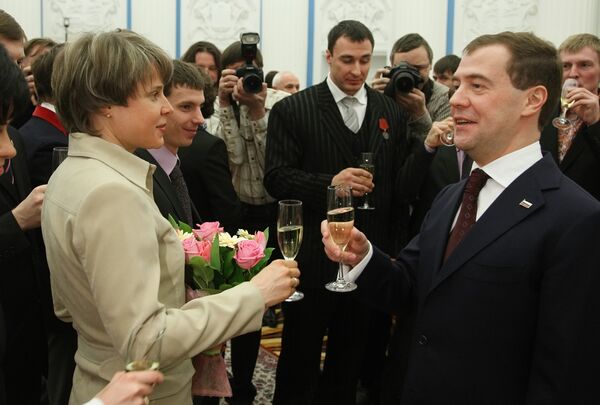 Дмитрий Медведев Дмитрий Медведев