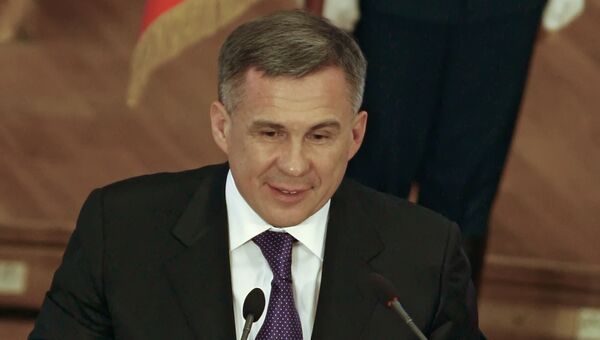 Президент Татарстана Рустам Минниханов Президент Татарстана Рустам Минниханов