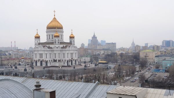 Вид на храм Христа Спасителя в Москве. Архив Вид на храм Христа Спасителя в Москве. Архив