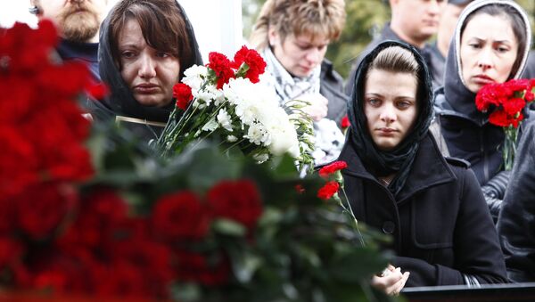Отпевание и похороны Анны Пермяковой, погибшей в результате взрыва 29 марта на станции Парк Культуры Московского метрополитена Отпевание и похороны Анны Пермяковой, погибшей в результате взрыва 29 марта на станции Парк Культуры Московского метрополитена