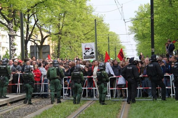 Беспорядки в Берлине 1 мая 2010 г. Беспорядки в Берлине 1 мая 2010 г.