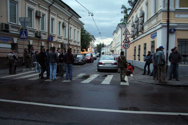 Жители столицы борются с незаконным сносом исторического квартала в центре Москвы. Архив Жители столицы борются с незаконным сносом исторического квартала в центре Москвы. Архив