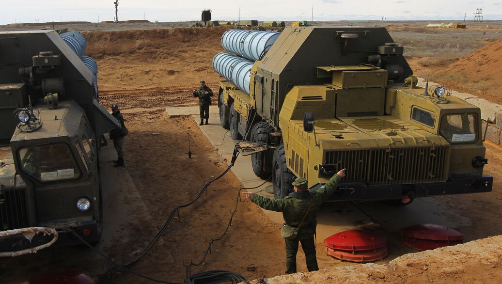 В Израиле объяснили почему ЗРК С-300 в Сирии не отвечают на ракетные атаки В Израиле объяснили почему ЗРК С-300 в Сирии не отвечают на ракетные атаки