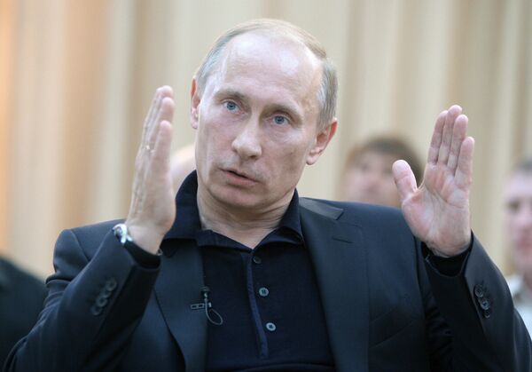 Премьер-министр РФ Владимир Путин побеседовал с шахтерами. Архив Премьер-министр РФ Владимир Путин побеседовал с шахтерами. Архив