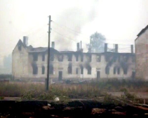 Лесной пожар уничтожил бараки в поселке Мирный в Нижегородской области Лесной пожар уничтожил бараки в поселке Мирный в Нижегородской области