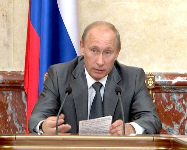 Путин: губернаторы несут личную ответственность за помощь погорельцам Путин: губернаторы несут личную ответственность за помощь погорельцам