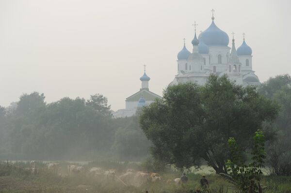 Свято-Боголюбовский женский монастырь в Боголюбово. Архив Свято-Боголюбовский женский монастырь в Боголюбово. Архив