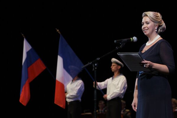 Супруга президента России Светлана Медведева на церемонии официального открытия Фестиваля российского искусства Супруга президента России Светлана Медведева на церемонии официального открытия Фестиваля российского искусства