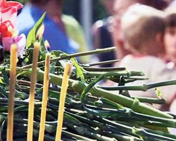 Память горняков, погибших на Распадской, почтили в День Шахтера Память горняков, погибших на Распадской, почтили в День Шахтера