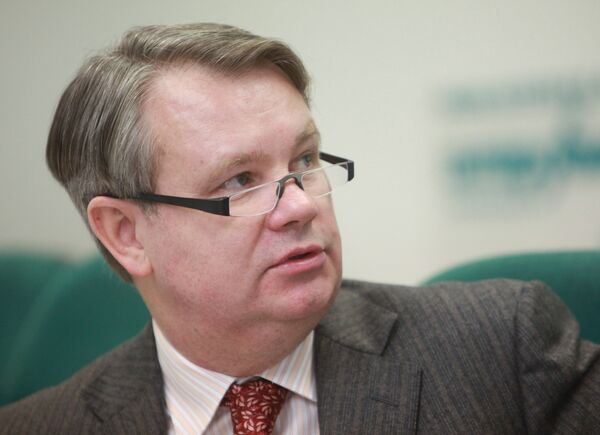 Пресс-конференция председателя комитета рекламы, информации и оформления Москвы Владимира Макарова Пресс-конференция председателя комитета рекламы, информации и оформления Москвы Владимира Макарова