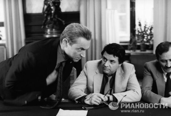 На съемках художественного фильма «Забытая мелодия для флейты» На съемках художественного фильма «Забытая мелодия для флейты»