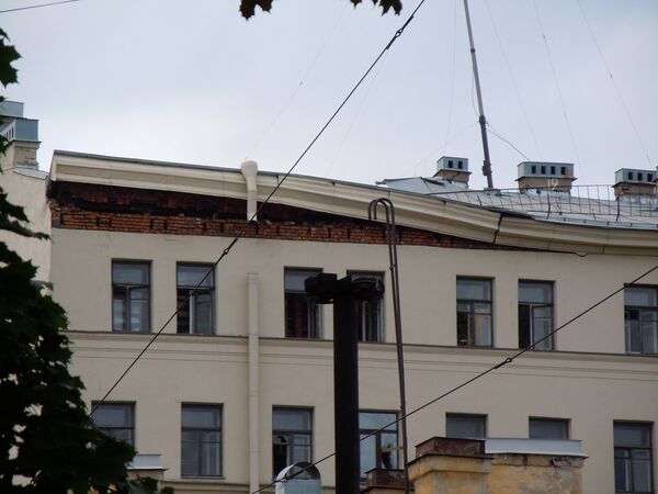 Обрушение дома на Лиговском проспекте в Санкт-Петербурге Обрушение дома на Лиговском проспекте в Санкт-Петербурге
