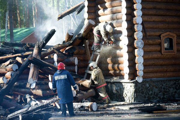 Пожар в урочище Ганина Яма под Екатеринбургом Пожар в урочище Ганина Яма под Екатеринбургом