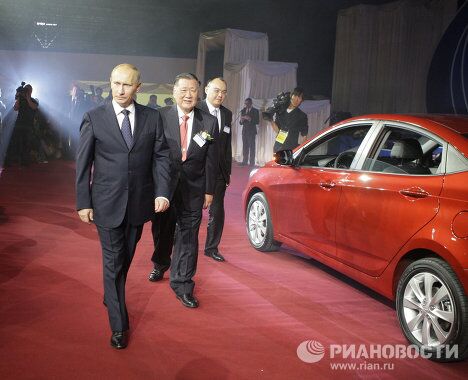 Владимир Путин на открытии завода Hyundai Motor в Санкт-Петербурге Владимир Путин на открытии завода Hyundai Motor в Санкт-Петербурге
