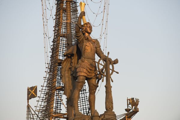 Памятник Петру I на Берсеньевской набережной Памятник Петру I на Берсеньевской набережной