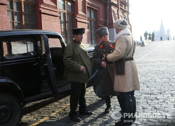 Марш в честь 69-й годовщины парада 7 ноября 1941 года Марш в честь 69-й годовщины парада 7 ноября 1941 года