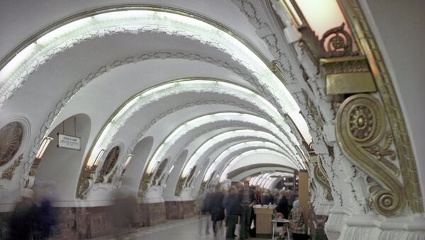 Станция метро Площадь Восстания. Архивное фото Станция метро Площадь Восстания. Архивное фото