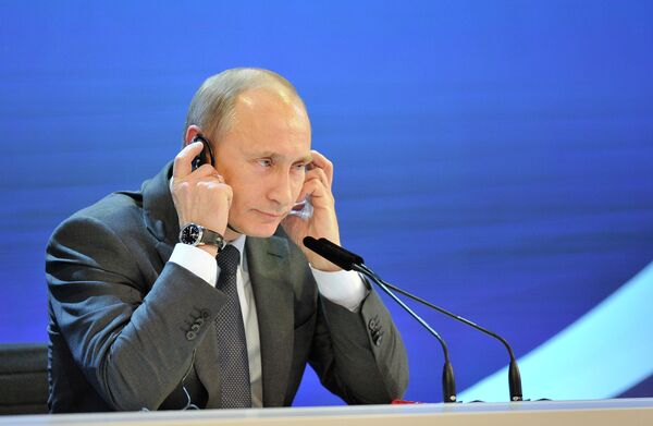 Премьер-министр РФ Владимир Путин провел пресс-конференцию в Цюрихе Премьер-министр РФ Владимир Путин провел пресс-конференцию в Цюрихе