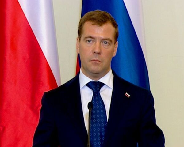 Медведев в Польше заявил о продолжении расчистки наследия прошлого Медведев в Польше заявил о продолжении расчистки наследия прошлого