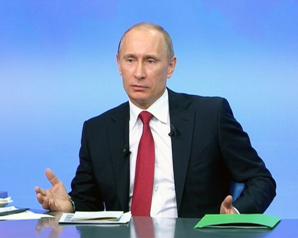 Путину рассказали, что врачи в Иваново для него изображали пациентов Путину рассказали, что врачи в Иваново для него изображали пациентов